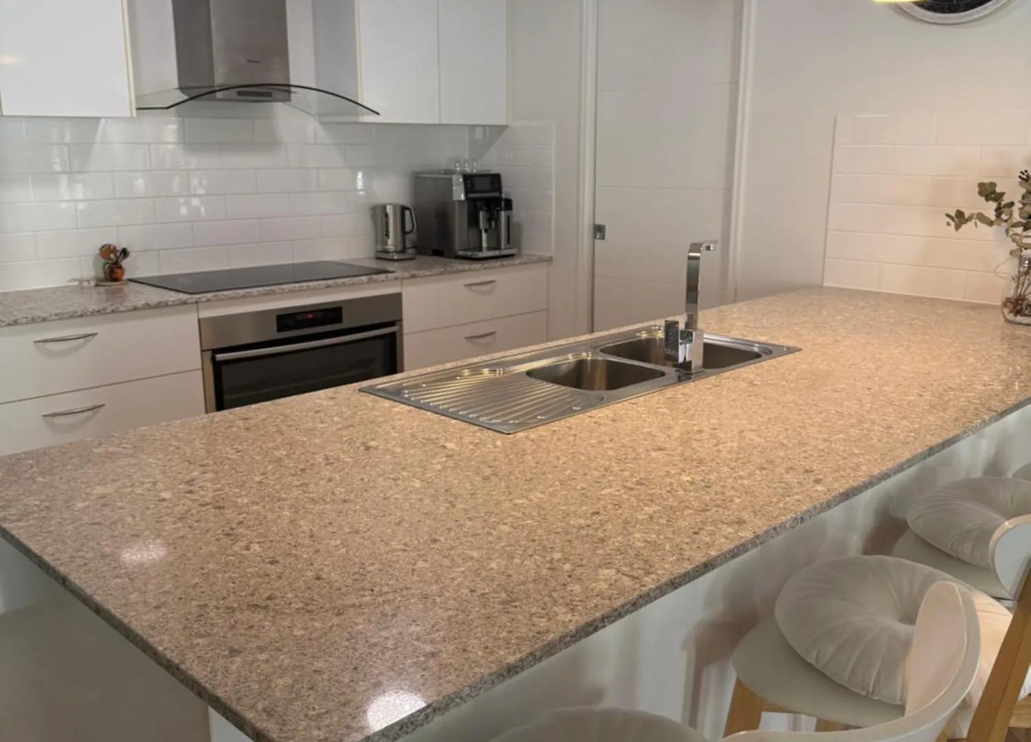 Lawnton Tranquil Retreat - Your Own Room In A Peaceful Modern Shared House In Warner Lakes 0*,  אוסטרליה